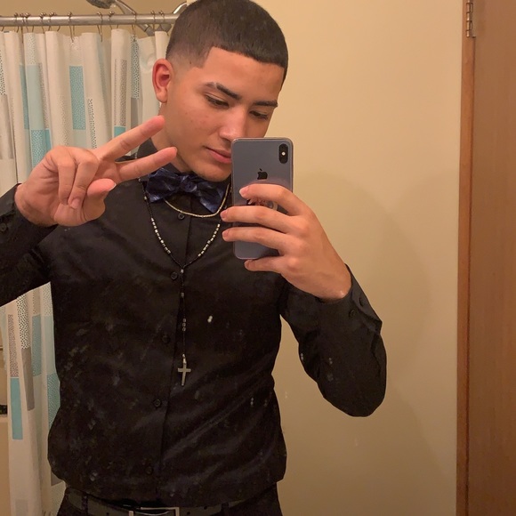 Meet your Posher, Chris - Picture 2 of 8